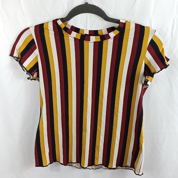 Poof! Tops - Women's crop top size medium